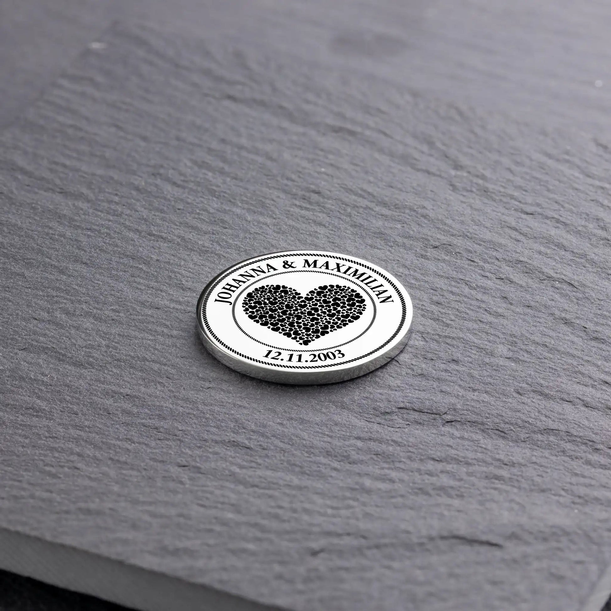 Custom Coin - The Perfect Anniversary Gift - Custom-Coins.Gift